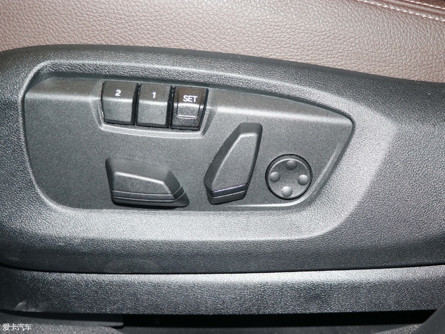 2018RX5(M) xDrive35i M\