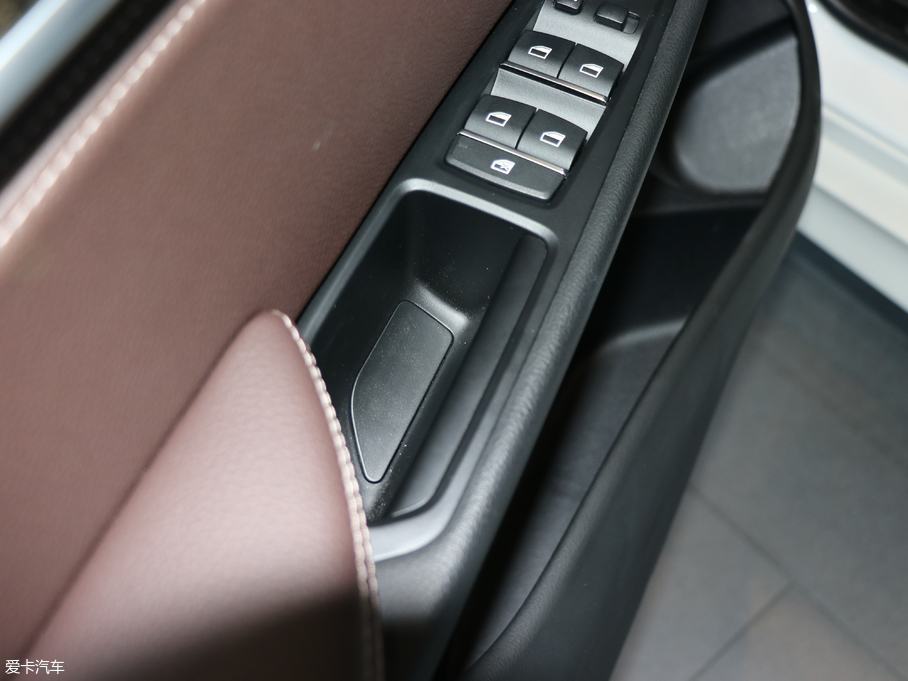 2018RX5(M) xDrive35i M\