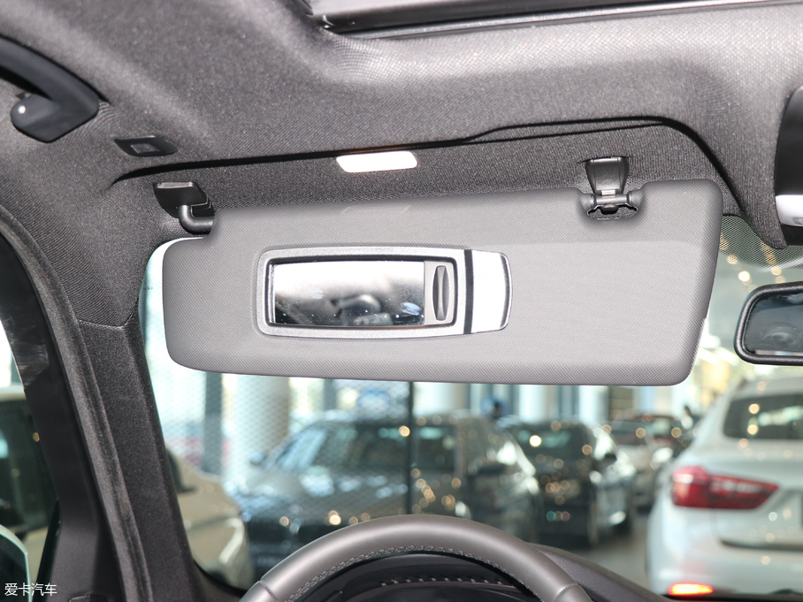 2018RX5(M) xDrive35i M\