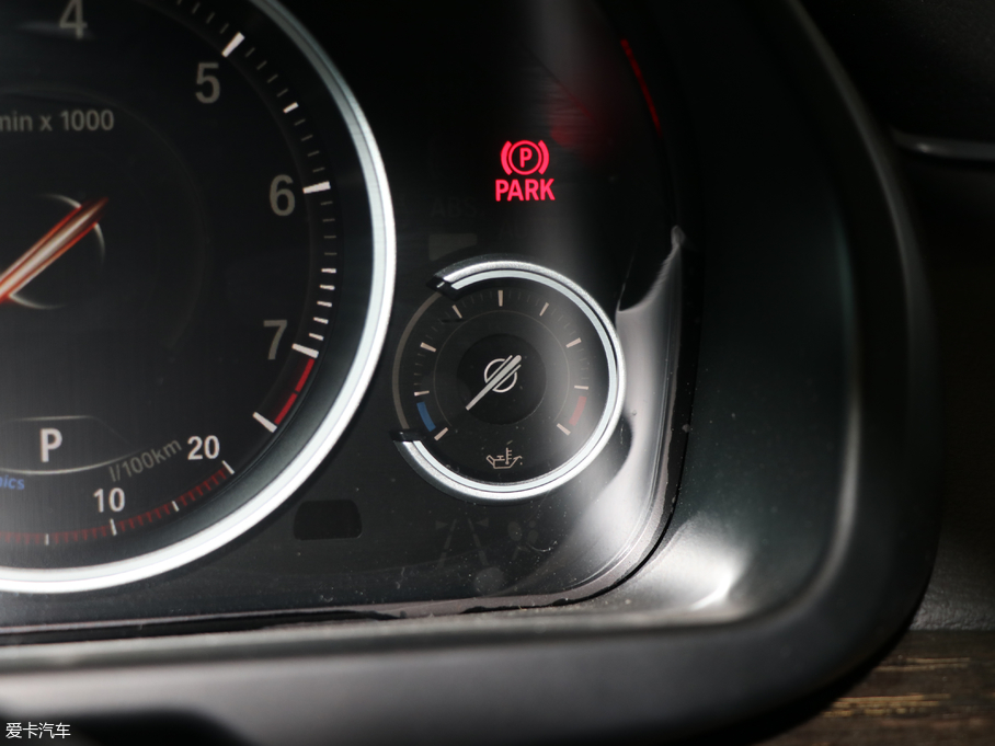 2018RX5(M) xDrive35i M\