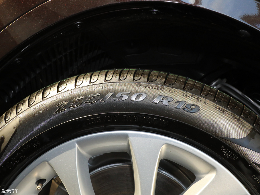 2018RX5(M) xDrive28i