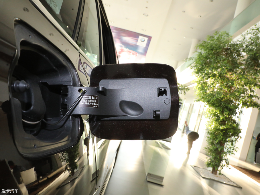 2018RX5(M(jn)) xDrive28i