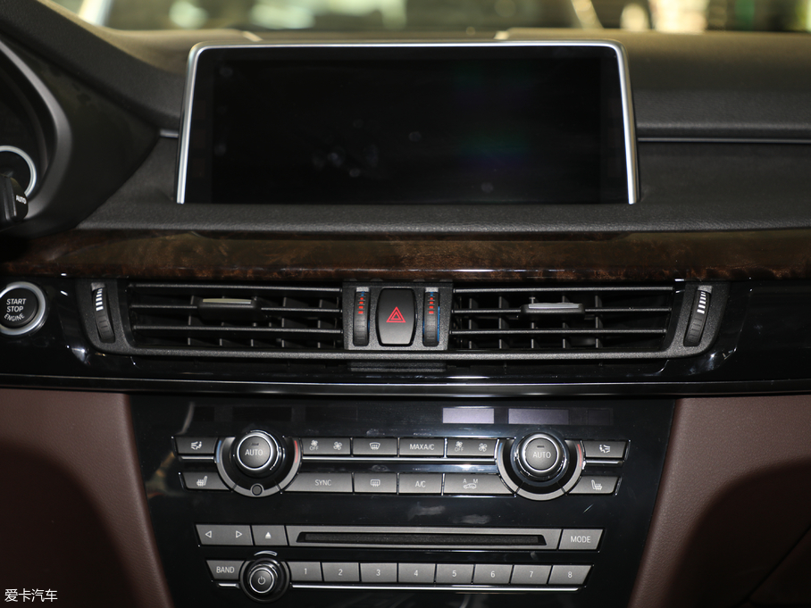 2018RX5(M) xDrive28i