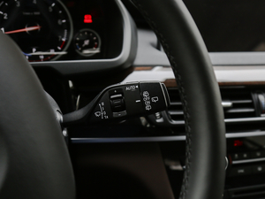 2018xDrive28i п؅^(q)