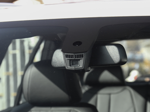 2018xDrive35i M\ӺA ^