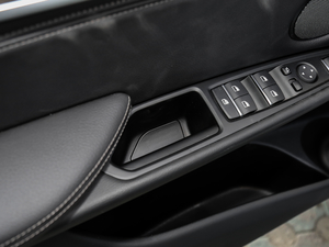 2018xDrive35i M\ӺA g