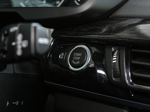 2018xDrive35i M\ӺA п؅^