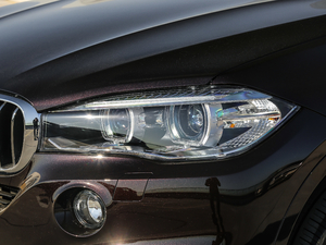 2018xDrive35i  (x)(ji)^