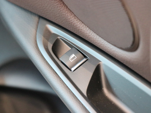 2018xDrive35i M\ п؅^