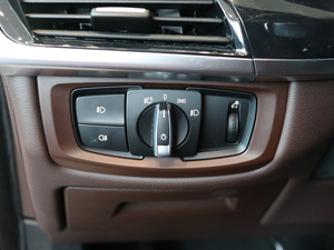 2018xDrive35i M\ п؅^