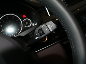 2018xDrive35i M\ п؅^