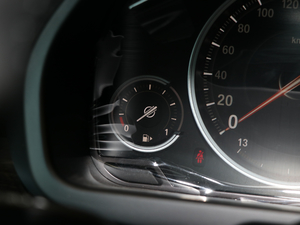 2018xDrive35i M\ п؅^