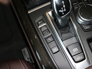 2018xDrive35i M\ п؅^