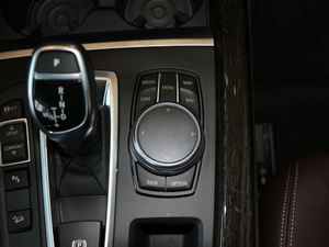 2018xDrive35i M\ п؅^