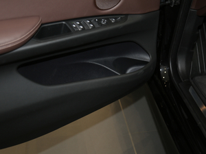 2018xDrive35i M\ӺA g