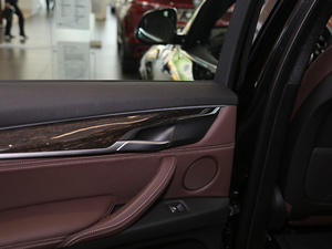 2018xDrive35i M\ӺA g