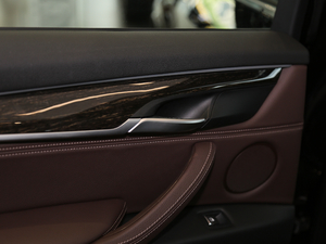 2018xDrive35i M\ӺA g