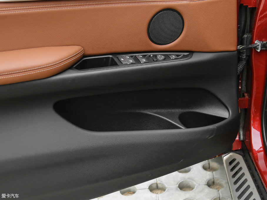 2018RX6 xDrive28i