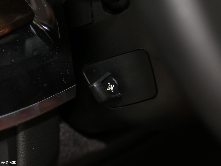 2018RX6 xDrive28i