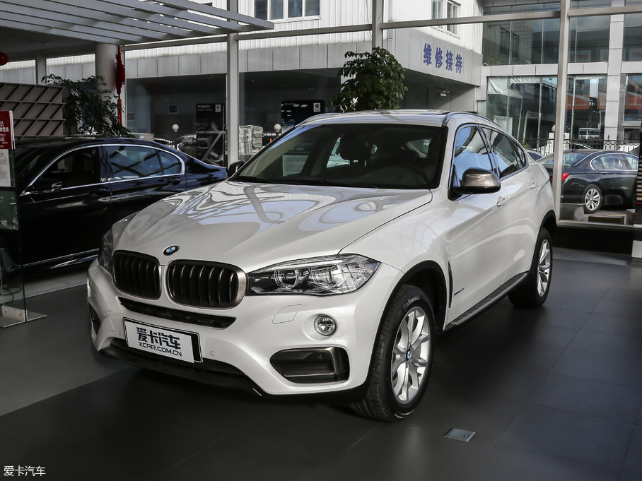 2018X6 xDrive28i