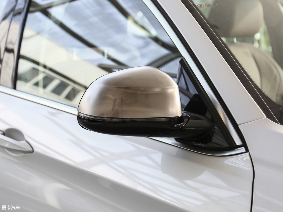 2018RX6 xDrive28i