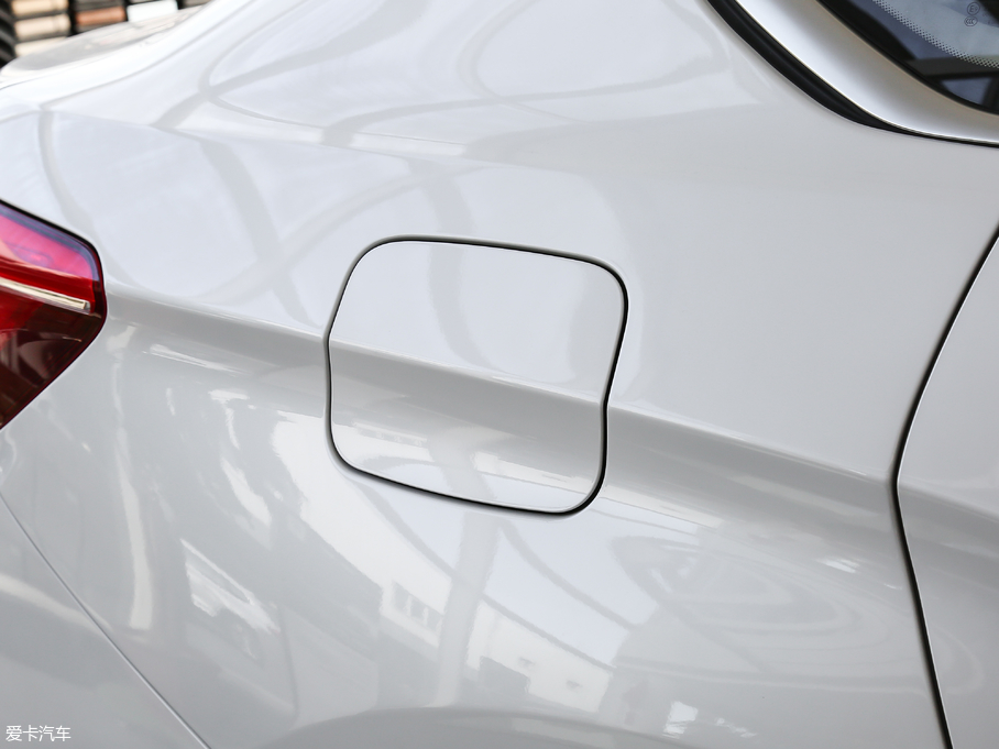 2018RX6 xDrive28i