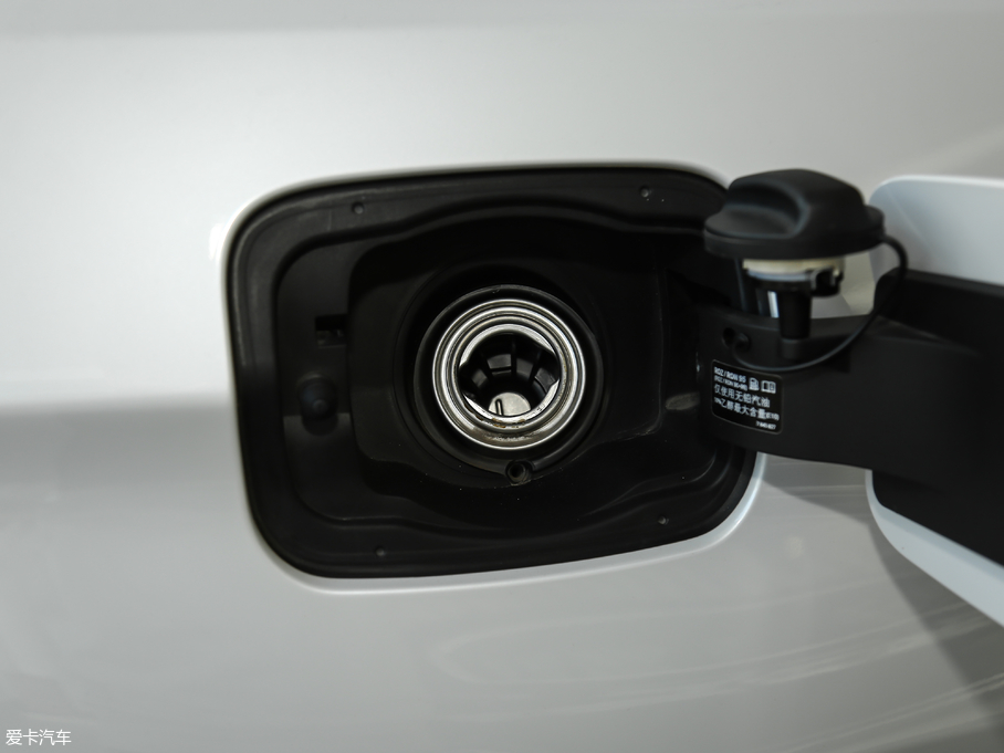 2018RX6 xDrive28i