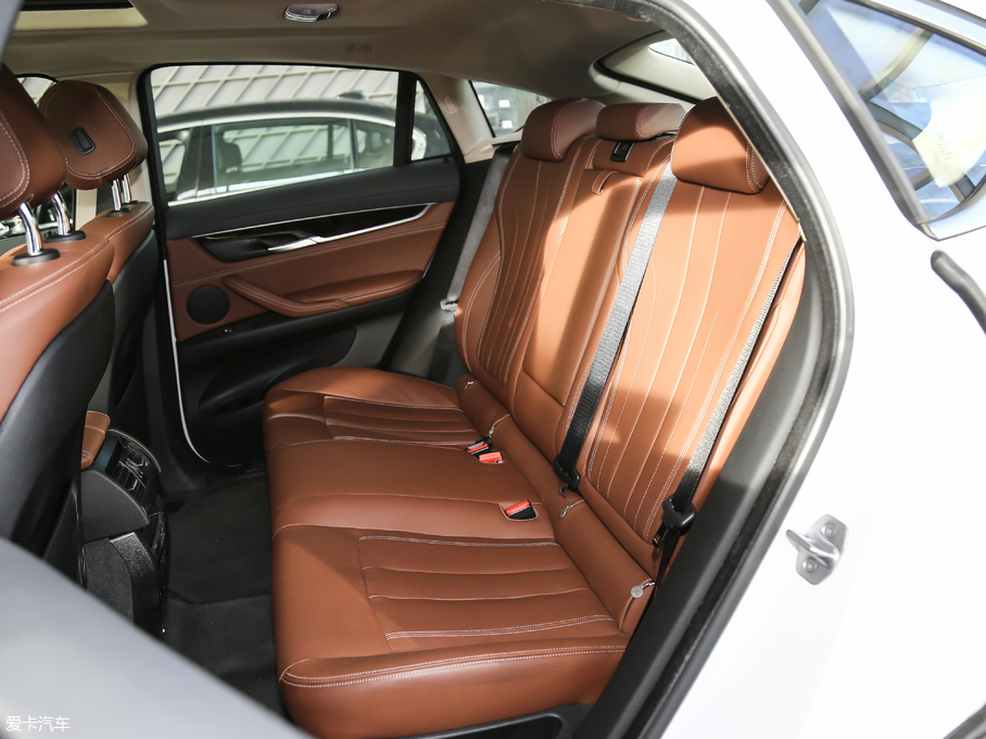 2018RX6 xDrive28i