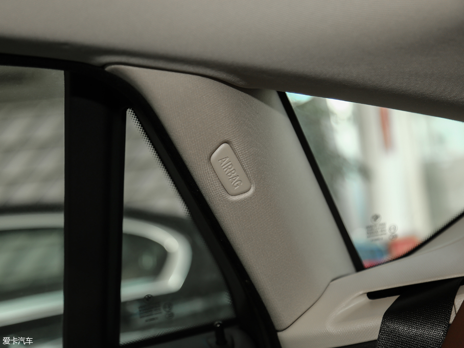 2018RX6 xDrive28i