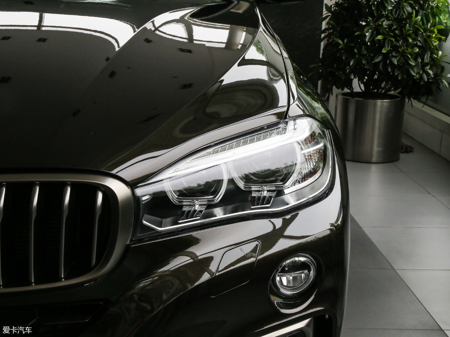 2018RX6 xDrive28i