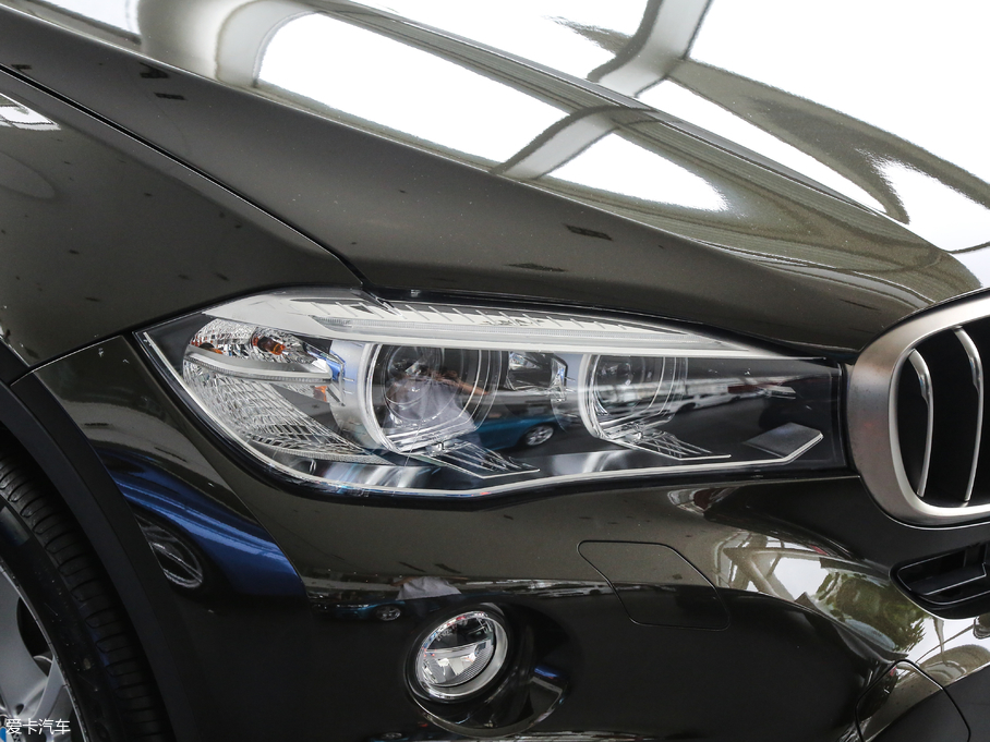 2018RX6 xDrive28i