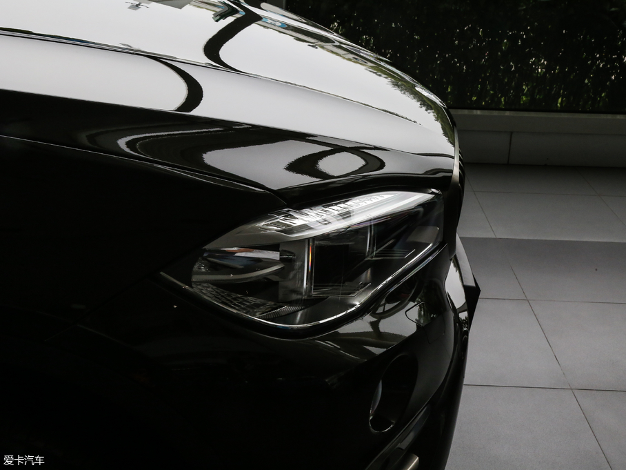 2018RX6 xDrive28i