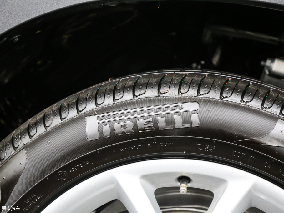 2018RX6 xDrive28i