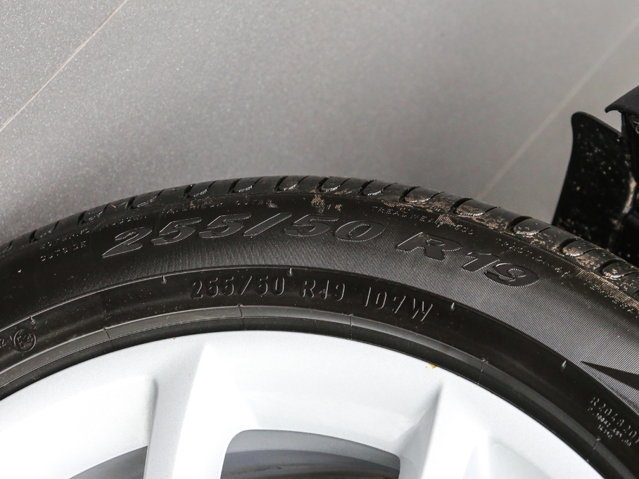 2018RX6 xDrive28i