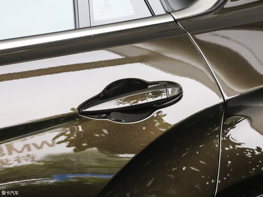 2018RX6 xDrive28i