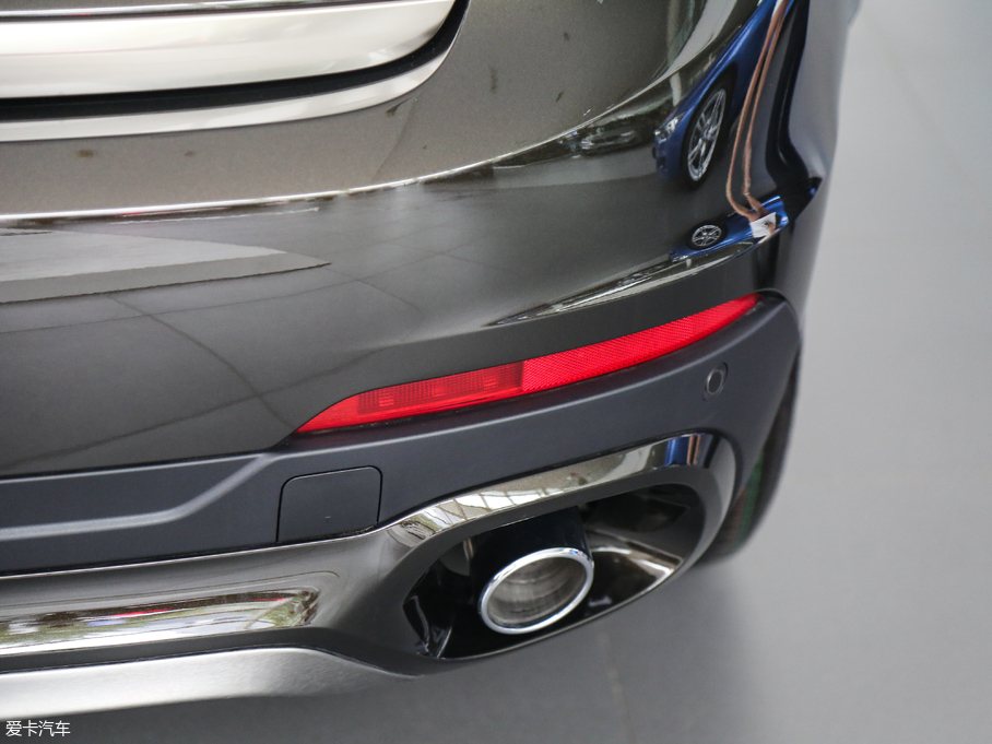 2018RX6 xDrive28i