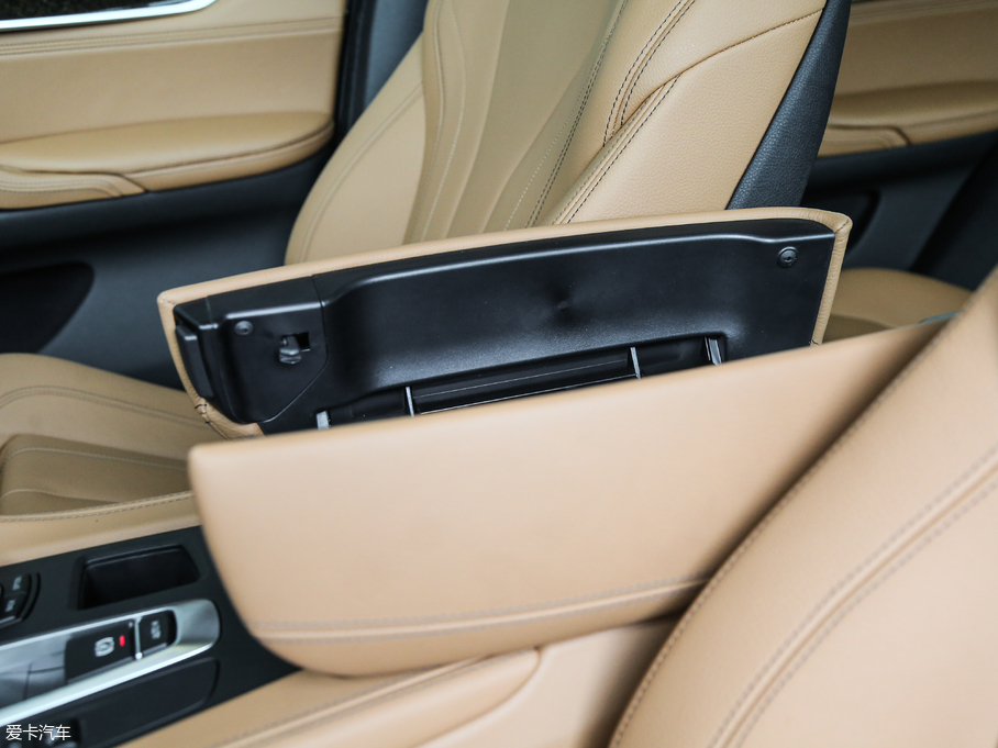 2018RX6 xDrive28i