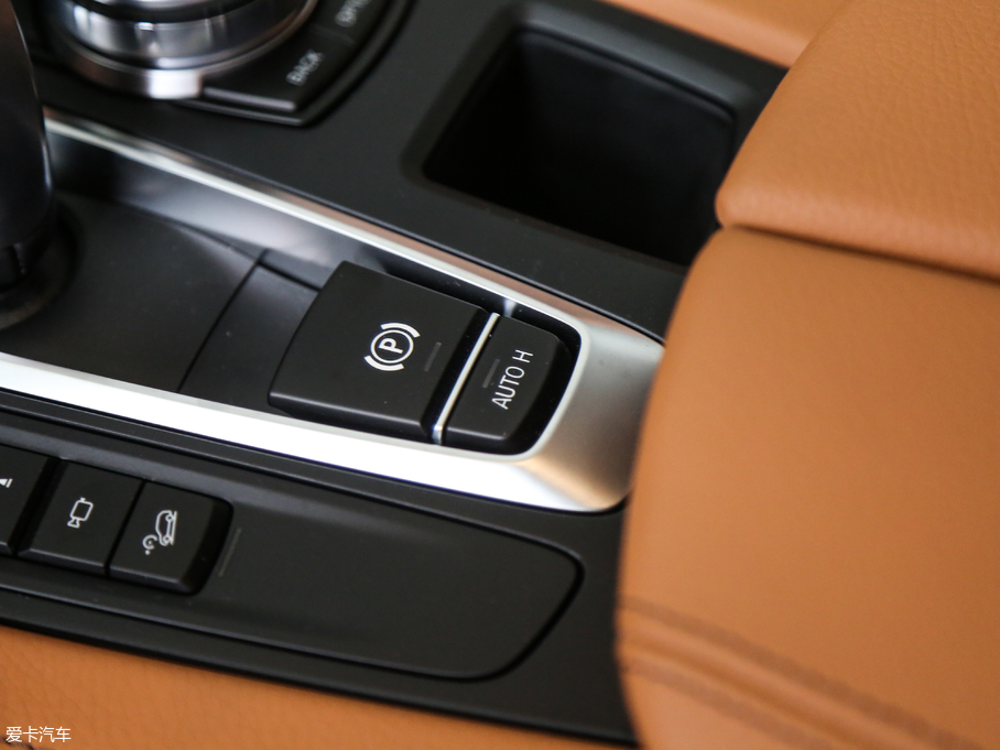 2018RX6 xDrive28i