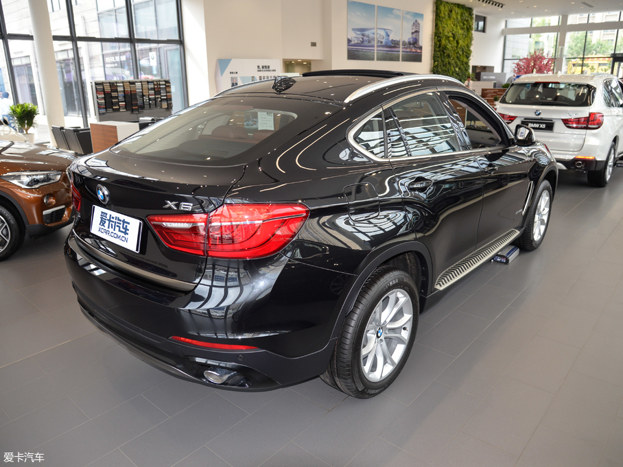 2018X6 xDrive28i