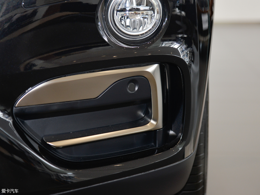 2018RX6 xDrive28i