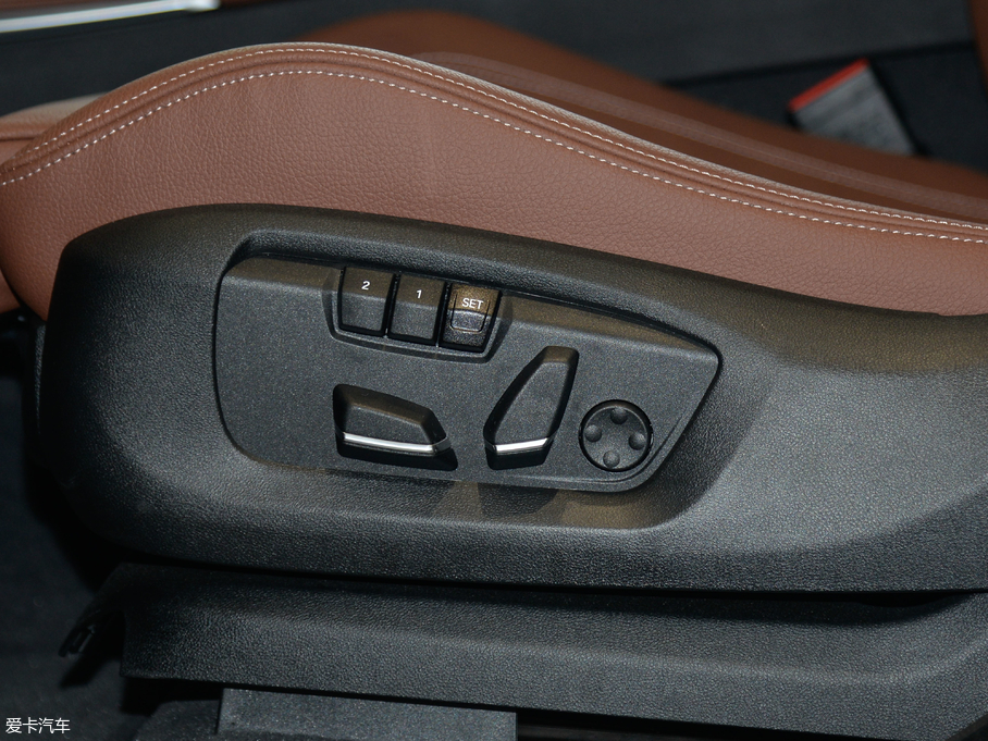 2018RX6 xDrive28i