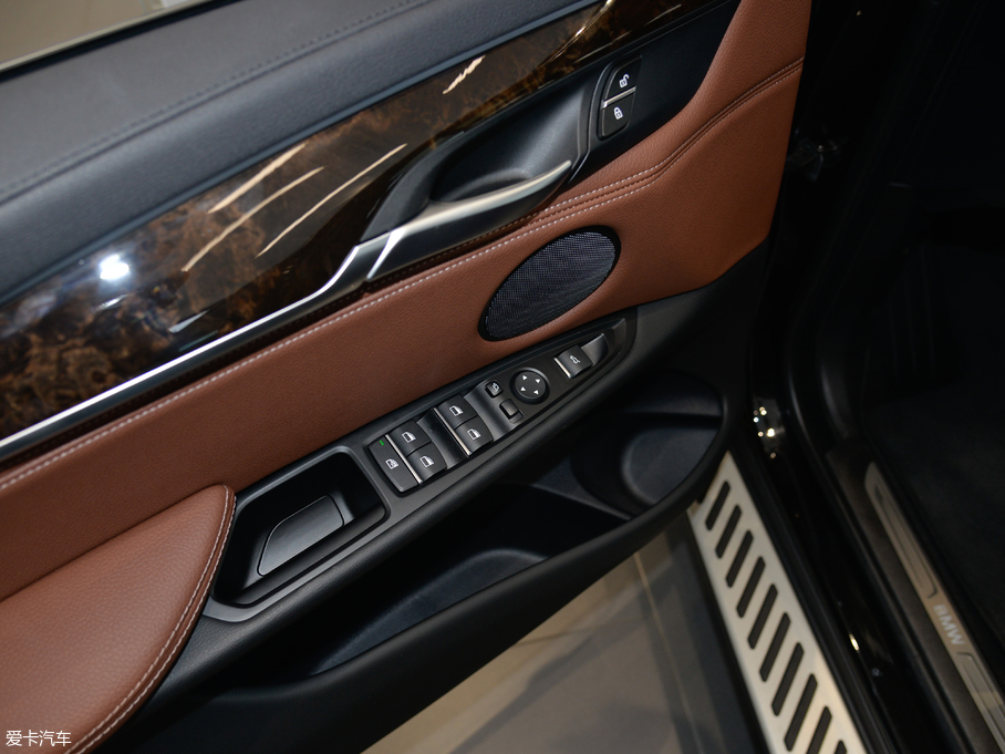 2018RX6 xDrive28i