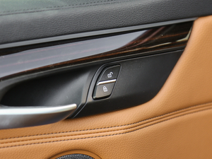 2018xDrive35i M\ӺA g