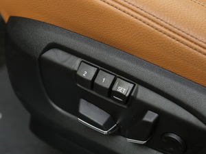 2018xDrive35i M\ӺA g