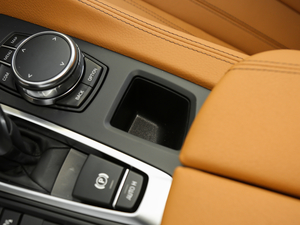 2018xDrive35i M\ӺA g