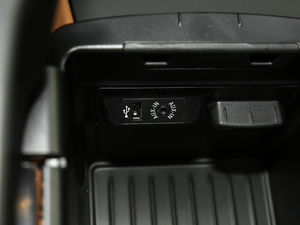 2018xDrive35i M\ӺA g