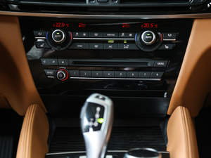 2018xDrive28i п؅^(q)