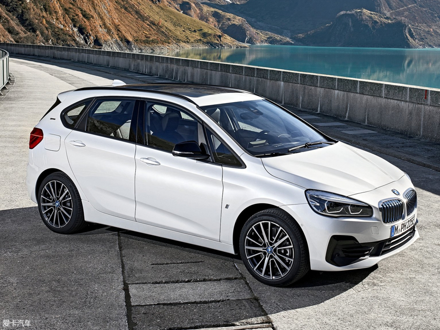 2018R2ϵʽτ܇ 225xe iPerformance