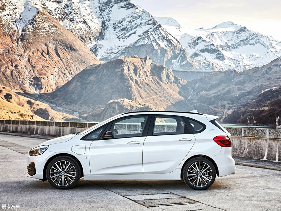 2018R2ϵʽτ܇ 225xe iPerformance