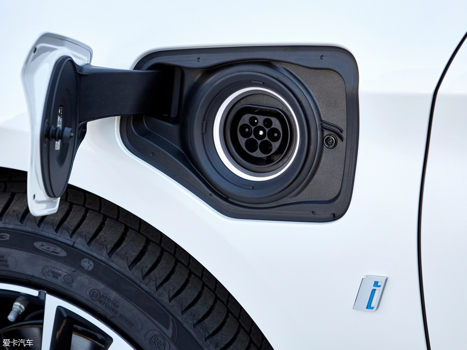 2018��R2ϵ���ʽ��τ�(d��ng)������܇(ch��) 225xe iPerformance